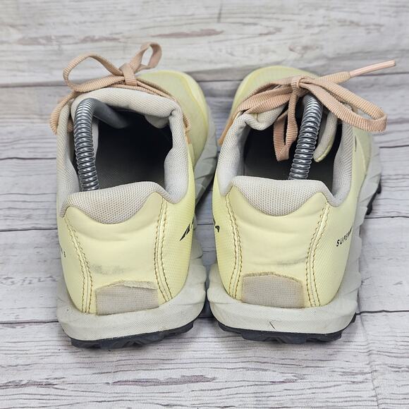 Altra Superior 5 Shoes Womens Size 9 Yellow Trail Running Zero Drop Lightweight - Picture 5 of 8